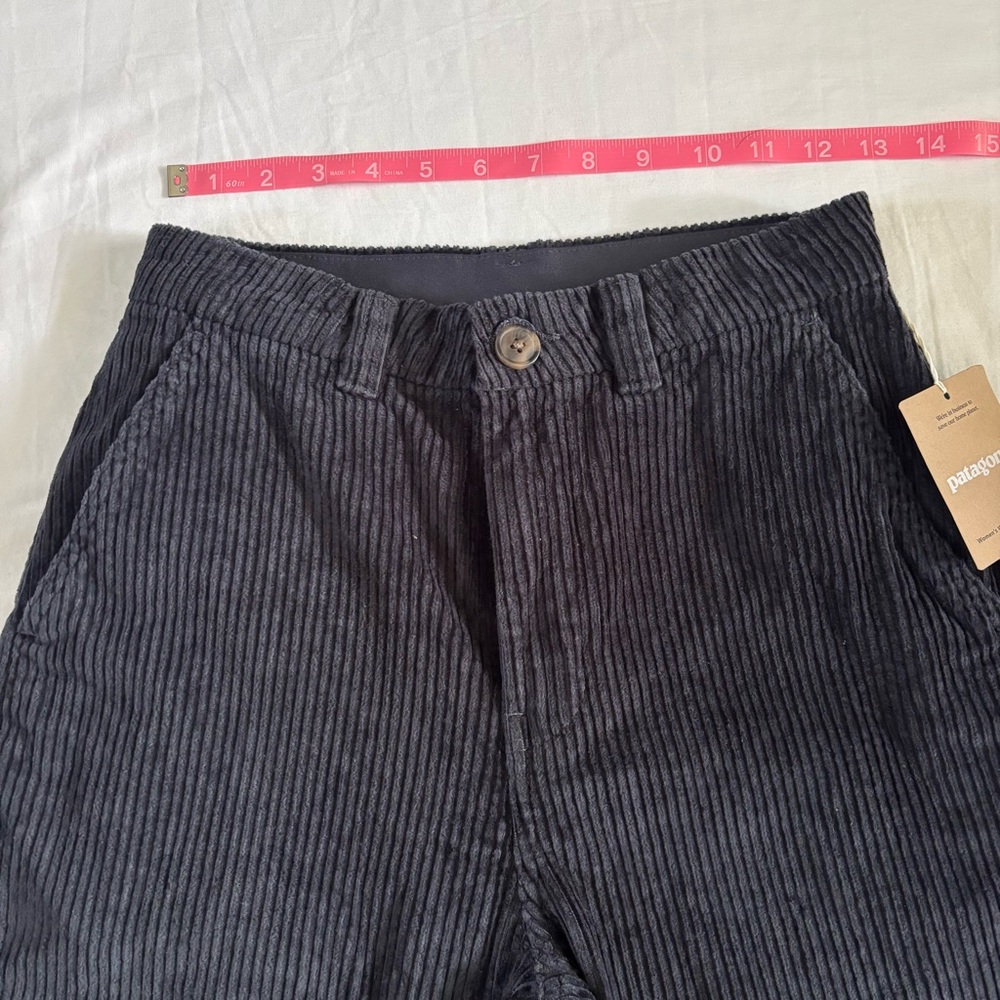Patagonia Wide Wale Corduroy Pants 21595 PIBL Pitch Blue Black Women’s Size 2 - Picture 4 of 5